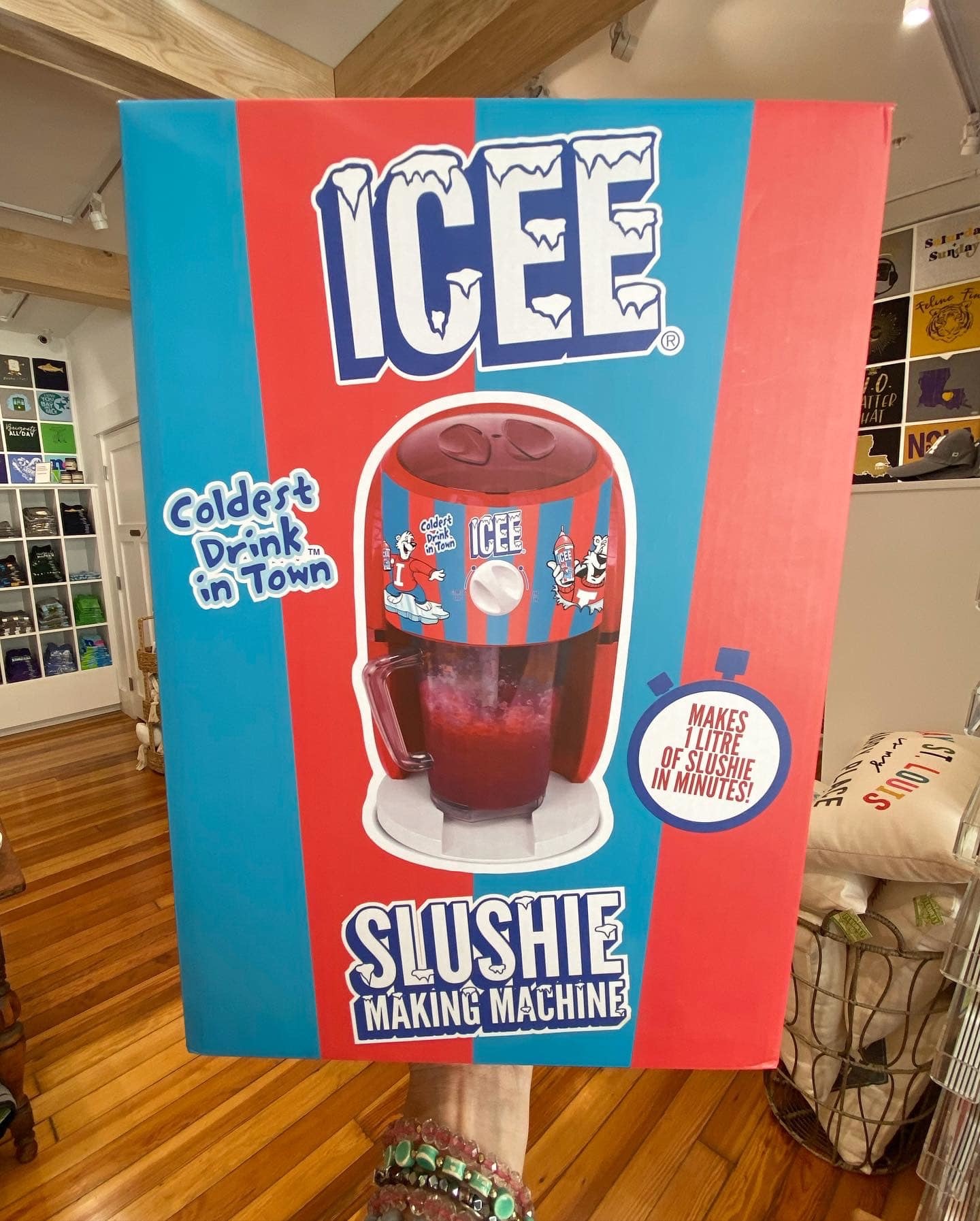 Slushie Machine, Snow Cone Machine, Shaved Ice Machine, Icee