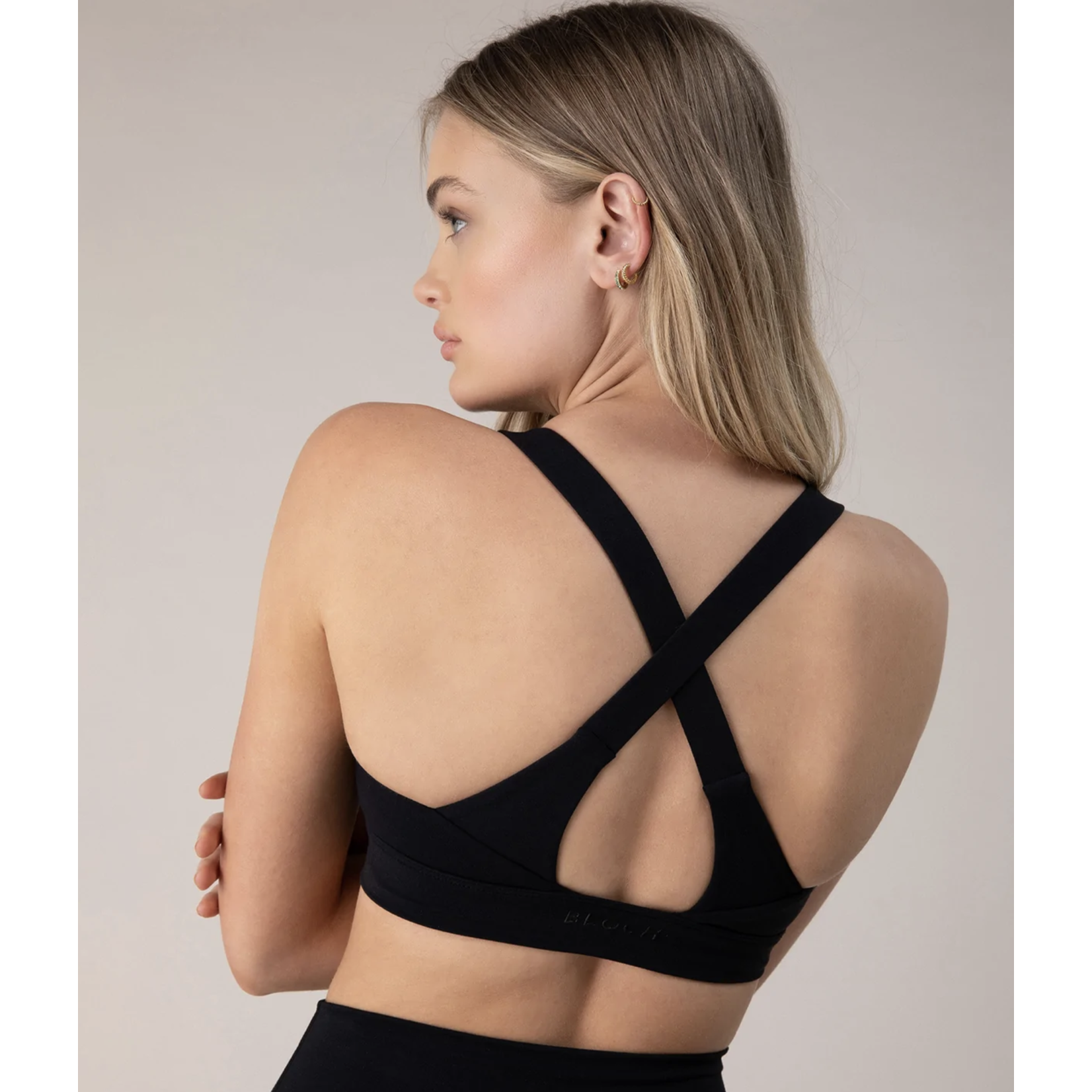 ZC01705 Everhold X Back Sport Bra