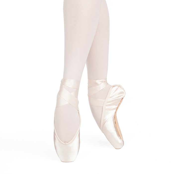 Russian Pointe EpD 33 - The Dance Store