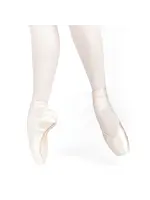 Russian Pointe Russian Pointe Entrada V-Cut (Vamp 1) Size 42/Width 3/FM