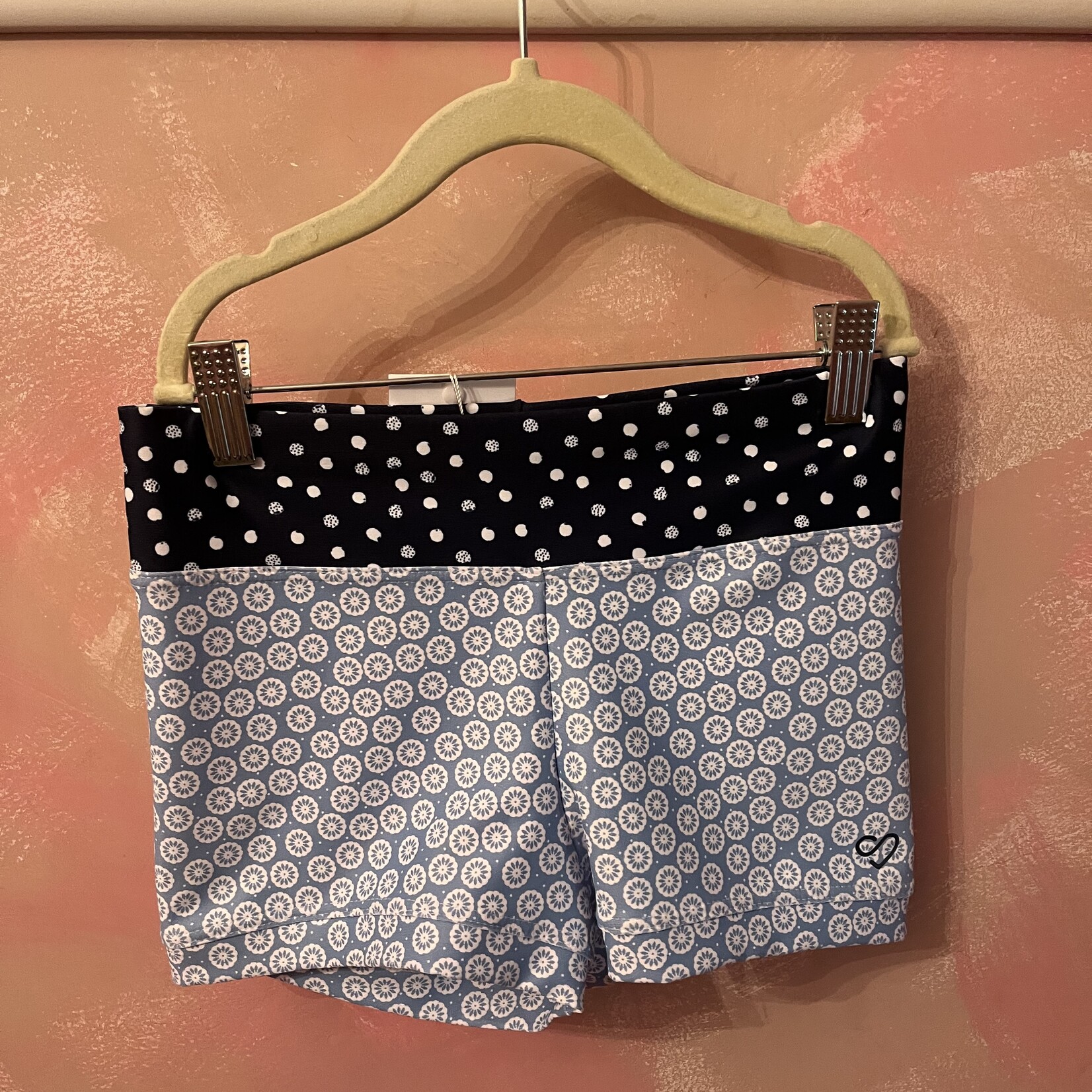 Strut Stuff PSTB035  Laura Shorts