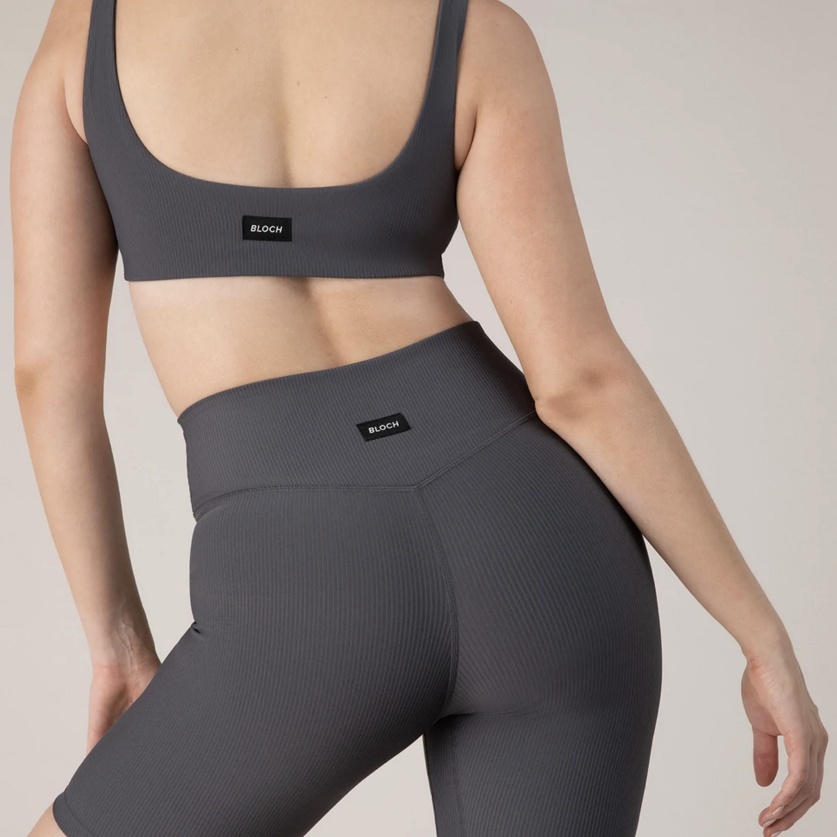 Bloch, Mirella DCO1902- Ribbed 8" Bike Short