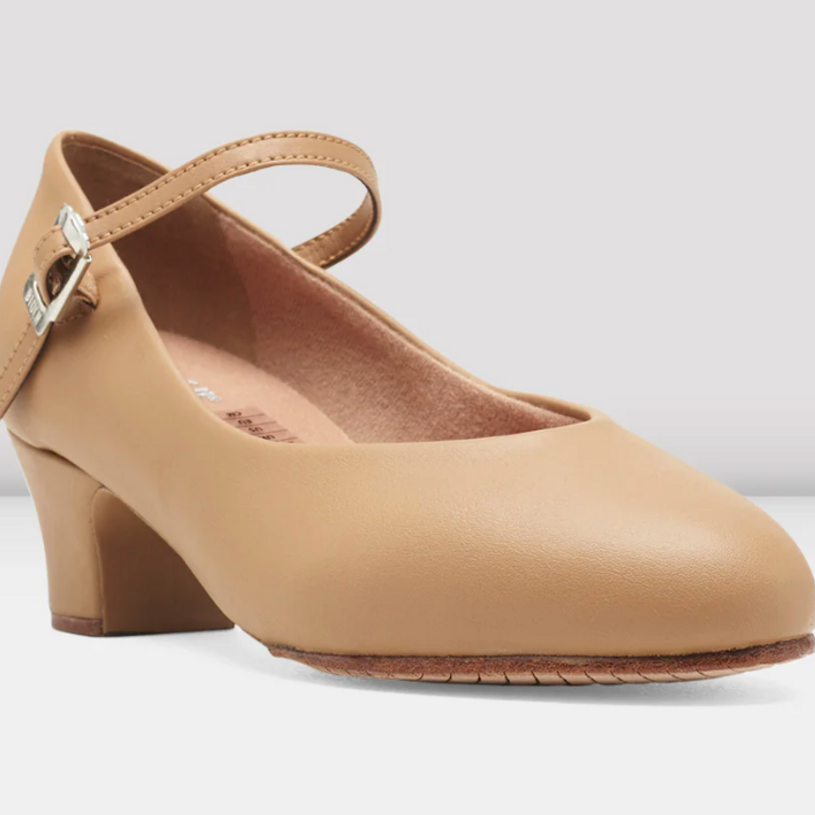 Bloch, Mirella S0378L - Diva 2" Character Shoe