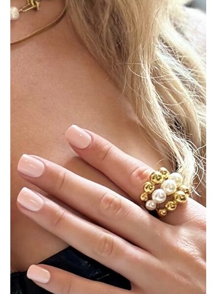ETIQUETTE  JEWELRY Erin Pearl Ring
