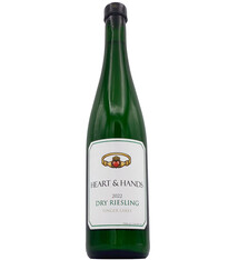 Dry Riesling  2022 Heart & Hands