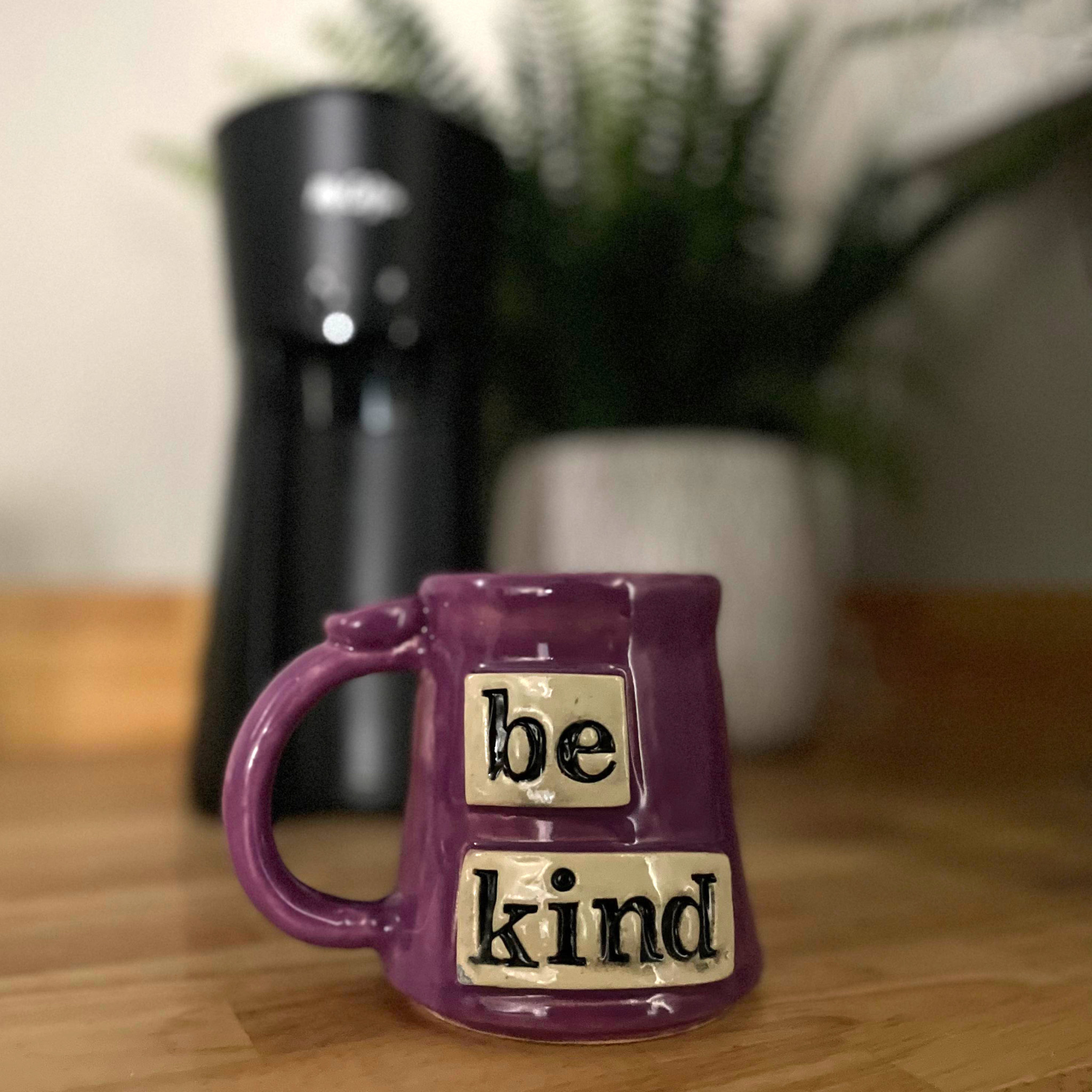 "Be Kind" Coffee Mug