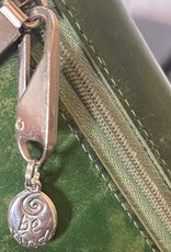 Zipper Pull