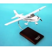 Cessna C172R Skyhawk New Livery 1:32 with stand