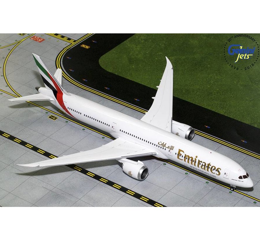 B787-10 Dreamliner Emirates 1:200 with stand (no registration)