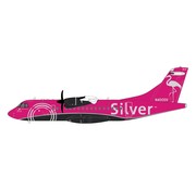 Gemini Jets ATR42-600 Silver Airways Pink Flamingo N400SV 1:200 with stand