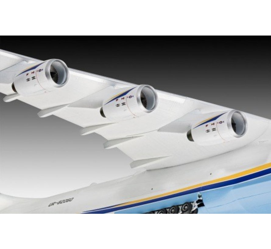Antonov AN225 1:144 Model Kit