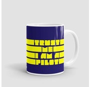 Airportag Mug Trust Me, I'm A Pilot 11 oz