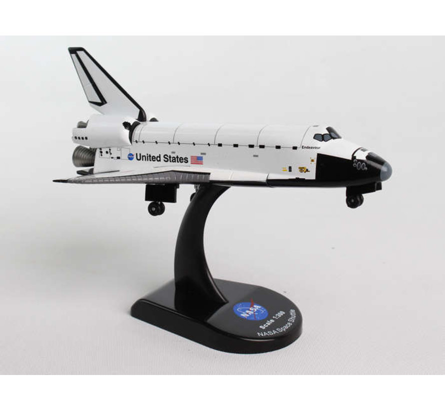 Space Shuttle Endeavour NASA 1:300 with stand