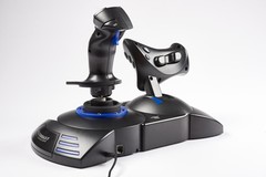 Thrustmaster Controls