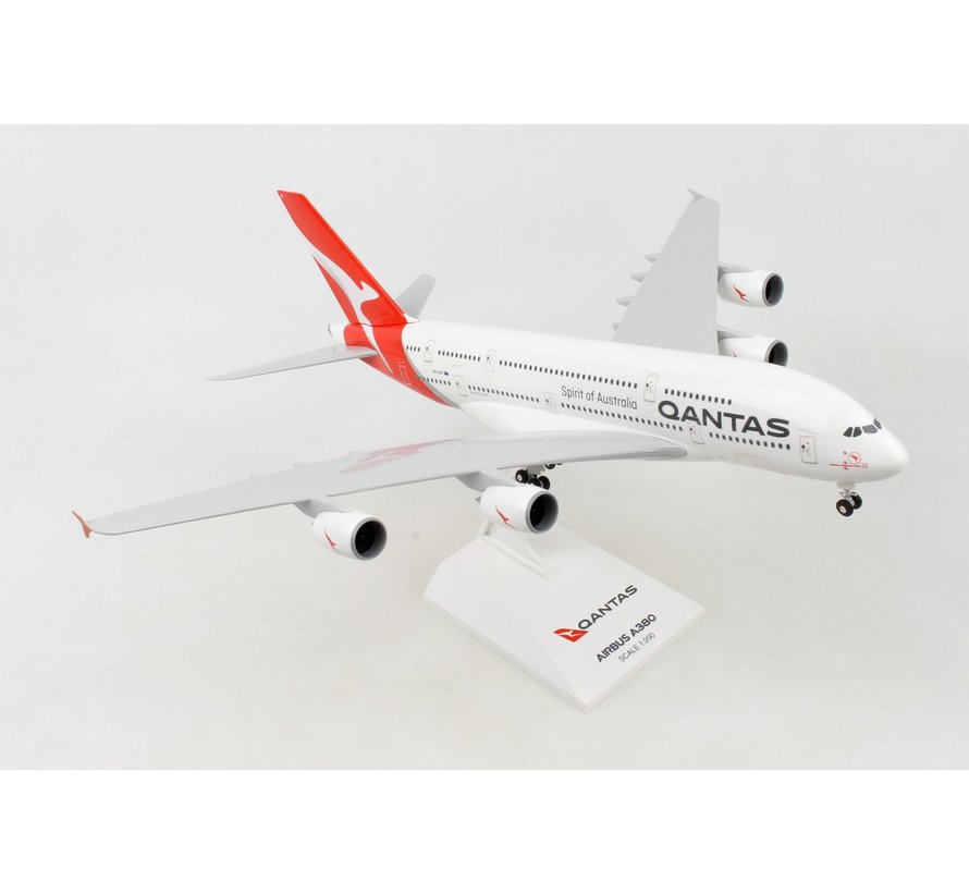 A380-800 QANTAS new Livery 1:200 with gear/std