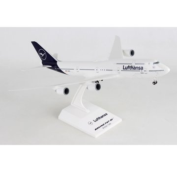 SkyMarks B747-8I Lufthansa 2018 livery 1:200 with gear