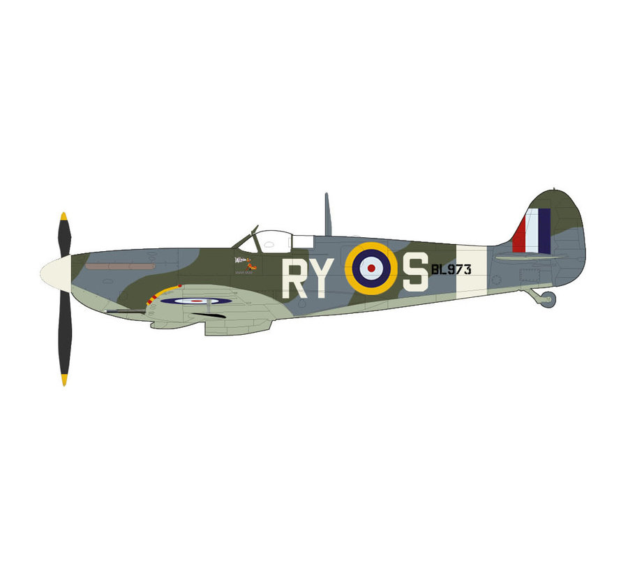 Spitfire Vb 313 Sqn RAF Stanislav Fejfar RY-S 1:48