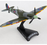 Postage Stamp Models Spitfire RAAF Australian R-H P7973 1:93 with stand