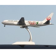 JC Wings B767-300ER JAL Visit Kyushu JA656J 1:200