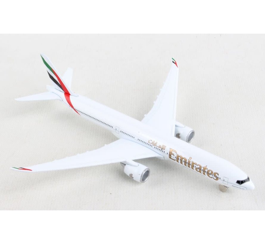Emirates B777X Single Plane
