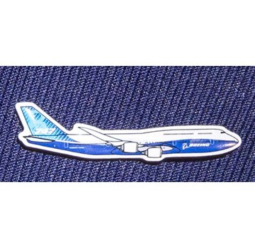 Boeing Store Pin Illustrated 747-8