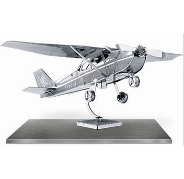 Metal Earth 3D Laser Cut Model Cessna C172