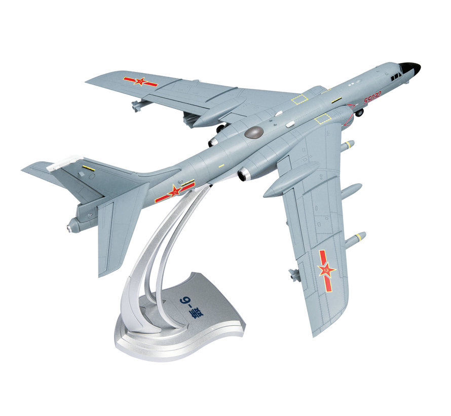 H6K RED55032 PLAAF Chinese Air Force 1:72 with stand