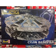 Revell Cylon Basestar [Battlestar Galactica 30th Anniversary ] 1:8500 *Discontinued*