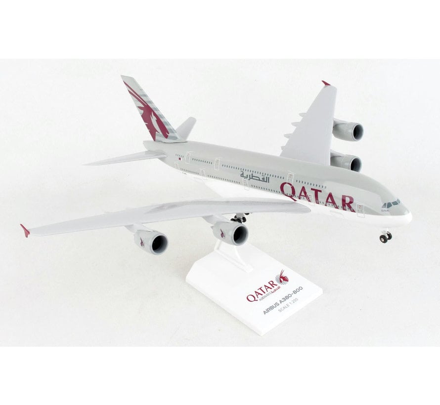 A380-800 Qatar Airways 1:200 with gear & stand