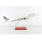 B777-300ER United  1:100 with stand  no gear