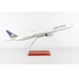 B777-300ER United  1:100 with stand  no gear