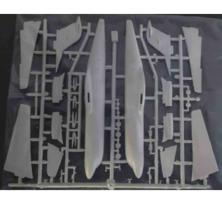 Fokker F28-4000 Air France Newer colours 1:144