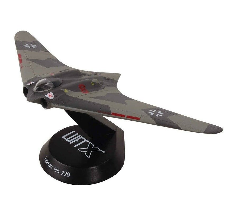 Horten Ho 229 Luftwaffe 1:72 scale resin model with stand