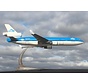 MD11 KLM PH-KCD 1:200 with stand