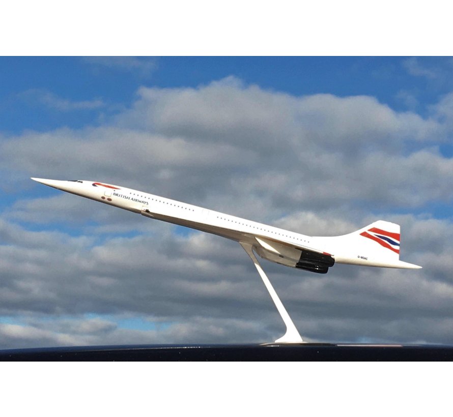 Concorde British Airways Union Jack livery G-BOAC 1:250 with stand