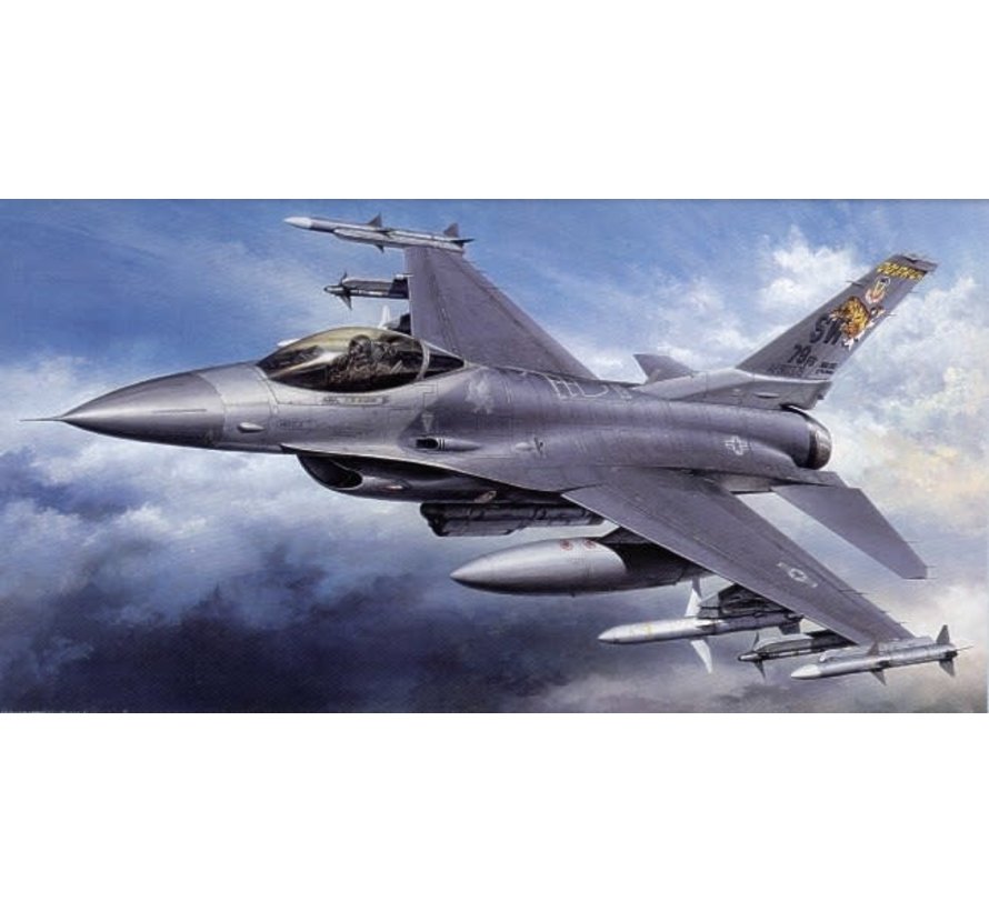 F16CJ Fighting Falcon Block 50 1:32