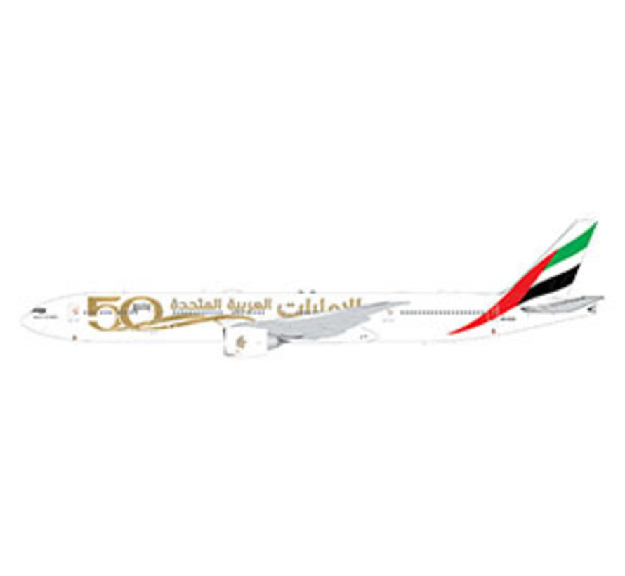 B777-300ER Emirates UAE 50th Ann. 1:200 - avworld.ca