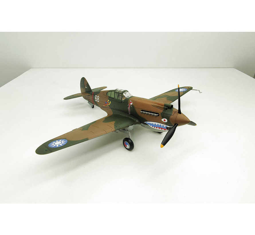 P40B Hawk 81A-2 AVG 3rd PS WHITE68 F/L Charles Older 1:48 with stand