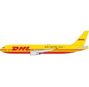 InFlight B767-300 DHL Air G-DHLC 1:200 with stand