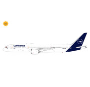 Gemini Jets B787-9 Dreamliner Lufthansa 2018 livery D-ABPA 1:200 flaps