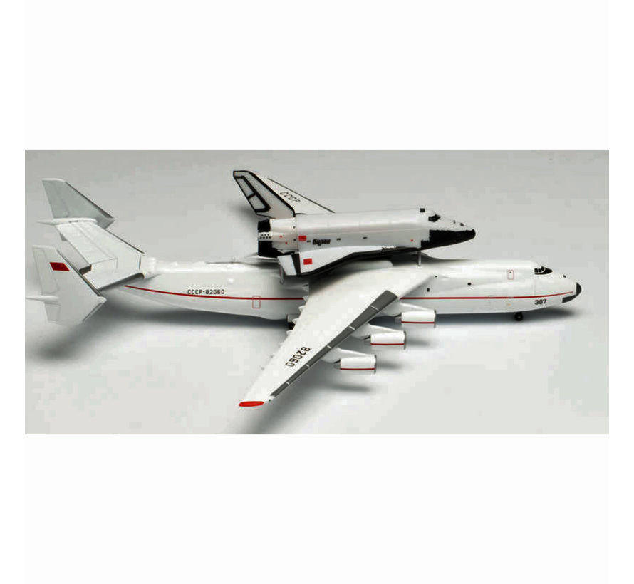 An-225 Mriya Antonov Airlines with Buran Space Shuttle 1:400