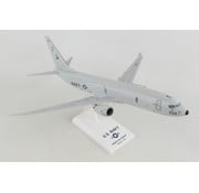 SkyMarks P-8 Poseidon US Navy 332 1:130 with stand (no gear)