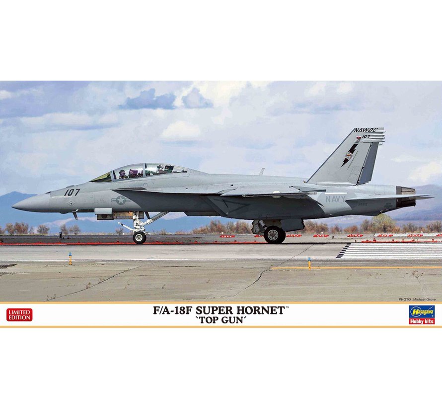 F18F Super Hornet "Top Gun" 1:72