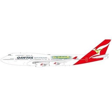 JC Wings B747-400ER QANTAS Wallabies Livery VH-OEI 1:200 with stand