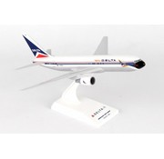 SkyMarks B767-200 Delta Widget Spirit Of Delta 1:200 with stand