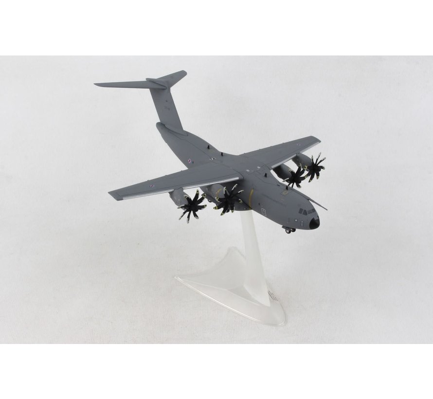 A400M Luxembourg NATO 1:200 with stand