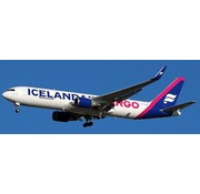 JC Wings B767-300ER(BCF) Icelandair Cargo pink fin TF-ISH 1:200 Interactive +preorder+