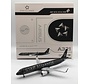 A321neo Air New Zealand Star Alliance white on black ZK-OYB 1:200 with stand
