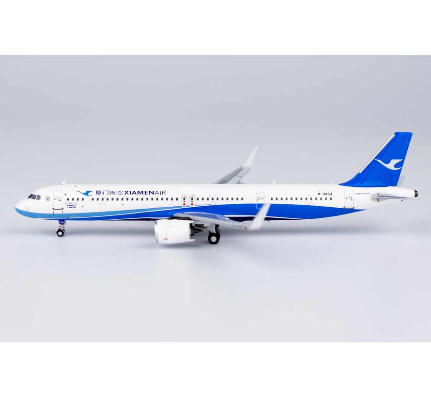 A321neo Xiamen Airlines First Airbus for Xiamenair B-32CU 1:400