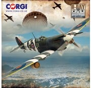 Corgi Spitfire MkIX No144 Wing RCAF JE-J Jr. Beer Truck MK329 1:72 with stand